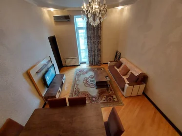 Kirayə 3 otaq mənzil 90m² , Bakı , Nəsimi 