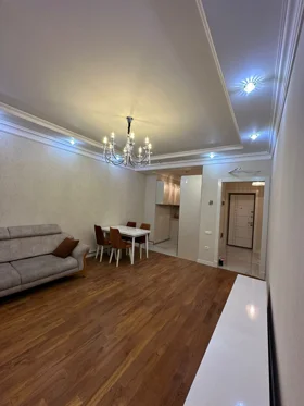 Kirayə 2 otaq mənzil 70m² , Bakı , Yasamal 