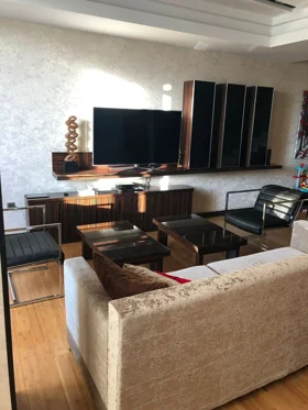 Kirayə 5 otaq mənzil 200m² , Bakı , Nərimanov 