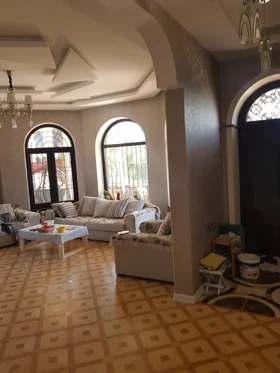 Kirayə 5 otaq bağ evi 270m² , Bakı , Abşeron , Novxanı