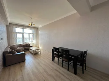 Kirayə 3 otaq mənzil 87m² , Bakı , Nərimanov 