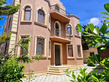 Kirayə 8 otaq bağ evi 375m² , Bakı , Nizami , 8-ci kilometr