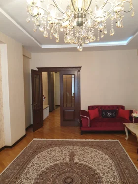 Kirayə 3 otaq mənzil 140m² , Bakı , Binəqədi , Xutor