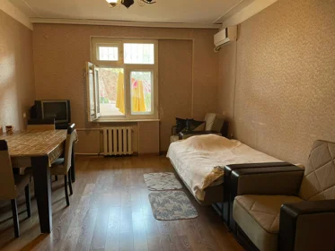 Kirayə 3 otaq mənzil 42m² , Bakı , Xətai 