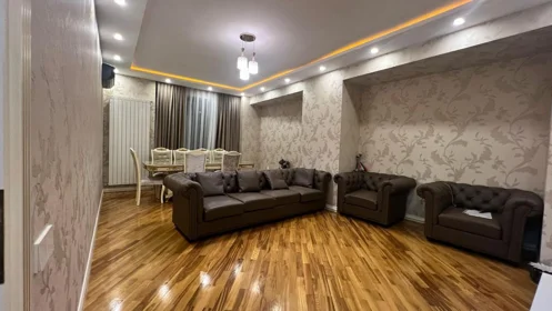 Kirayə 3 otaq mənzil 148m² , Bakı , Yasamal 