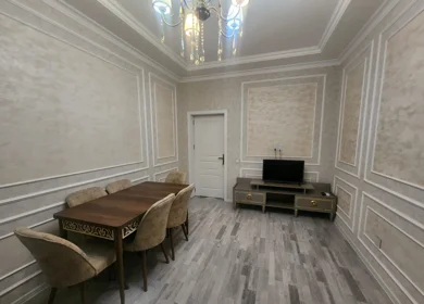 Kirayə 2 otaq mənzil 65m² , Bakı , Nərimanov 