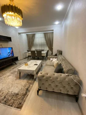 Kirayə 3 otaq mənzil 85m² , Bakı , Xətai 