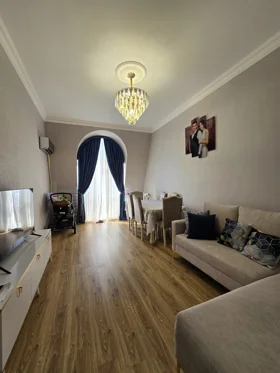 Kirayə 2 otaq mənzil 80.5m² , Bakı , Xətai , Əhmədli