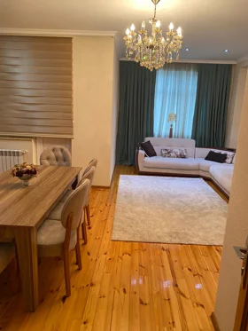 Kirayə 3 otaq mənzil 110m² , Bakı , Suraxanı , Qaraçuxur