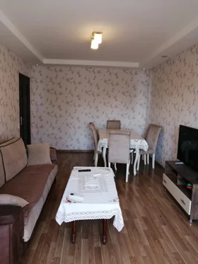 Kirayə 3 otaq mənzil 80m² , Bakı , Nərimanov 