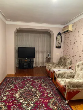 Kirayə 2 otaq mənzil 40m² , Bakı , Nərimanov 