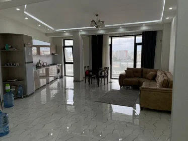 Kirayə 2 otaq mənzil 87m² , Bakı , Nərimanov 