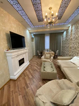 Kirayə 4 otaq mənzil 118m² , Bakı , Xətai , Əhmədli