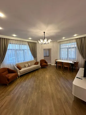 Kirayə 2 otaq mənzil 105m² , Bakı , Xətai 