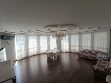 Kirayə 3 otaq mənzil 145m² , Bakı , Xətai 