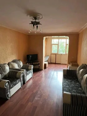 Kirayə 2 otaq mənzil 48m² , Bakı , Nərimanov 