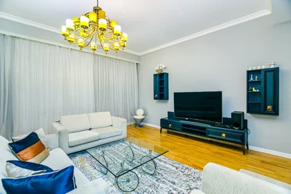 Kirayə 4 otaq mənzil 185m² , Bakı , Nəsimi 