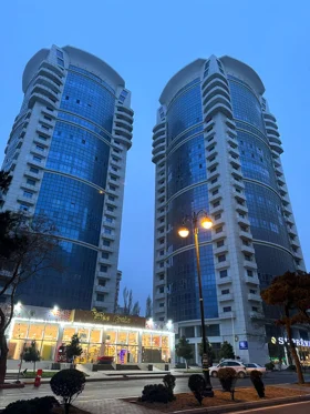 Kirayə 4 otaq mənzil 189m² , Bakı , Nəsimi 