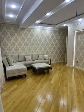 Kirayə 3 otaq mənzil 135m² , Bakı , Nərimanov 