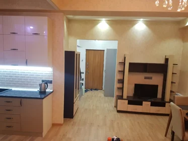 Kirayə 3 otaq mənzil 75m² , Bakı , Nərimanov 