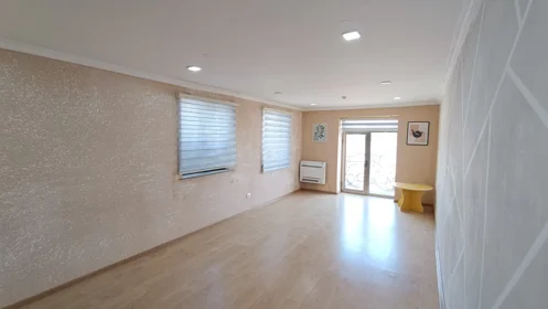 Kirayə 4 otaq ofis 130m² , Bakı , Nərimanov 