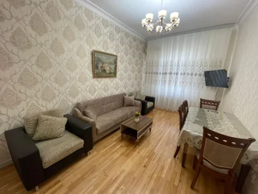 Kirayə 2 otaq mənzil 70m² , Bakı , Nəsimi 