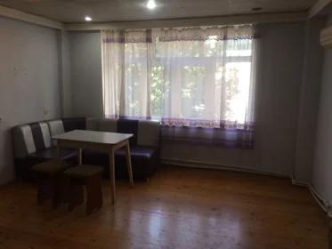 Kirayə 4 otaq mənzil 100m² , Bakı , Nəsimi 