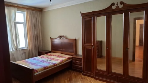 Kirayə 2 otaq mənzil 85m² , Bakı , Xətai , Əhmədli