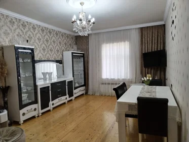 Kirayə 5 otaq bağ evi 180m² , Bakı , Qaradağ , Lökbatan