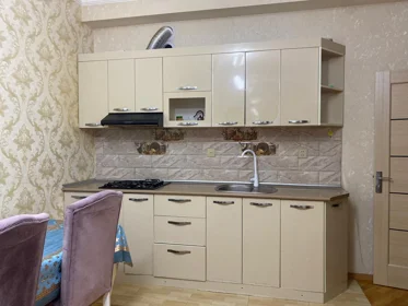 Kirayə 2 otaq mənzil 65m² , Bakı , Nizami 