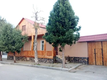 Kirayə 6 otaq bağ evi 165m² , Göygöl  