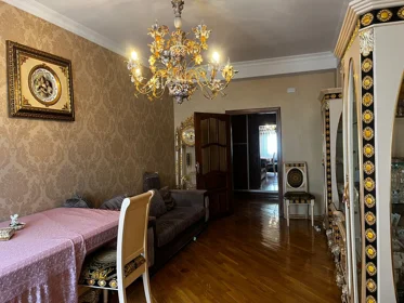 Kirayə 3 otaq mənzil 121m² , Bakı , Yasamal 