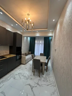 Kirayə 2 otaq mənzil 75m² , Bakı , Nərimanov 