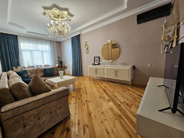 Kirayə 4 otaq bağ evi 120m² , Bakı  